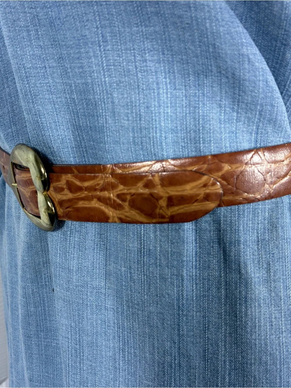 Womens belt heart buckle 35” long textured croc print faux leather brown tan